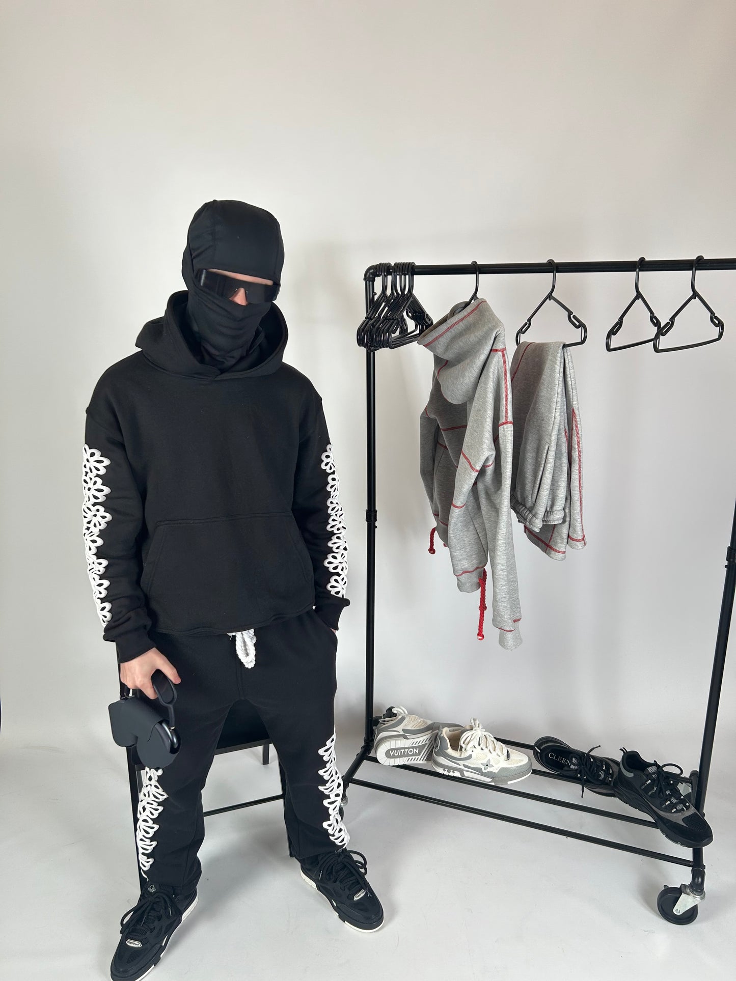 THIRTY3 BLACK TRACKSUIT BOTTOMS